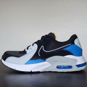 Nike Mens Air Max Excee Sneaker